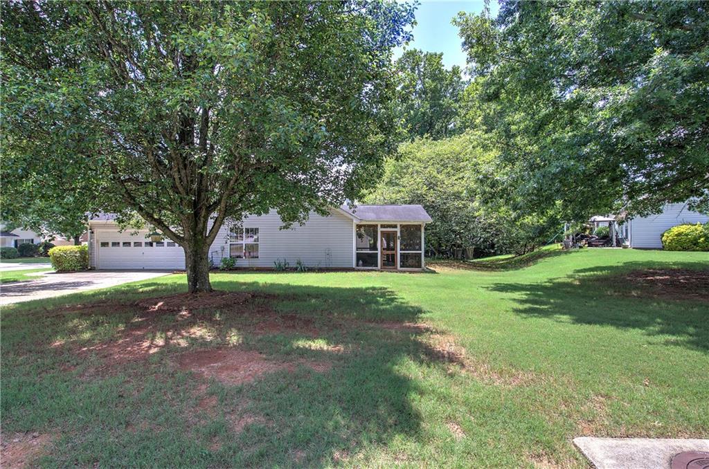 3285 Liberty Commons Drive NW