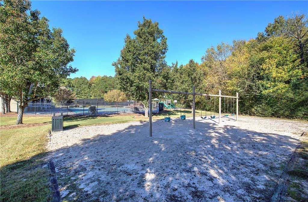 4978 Arbor View Parkway NW