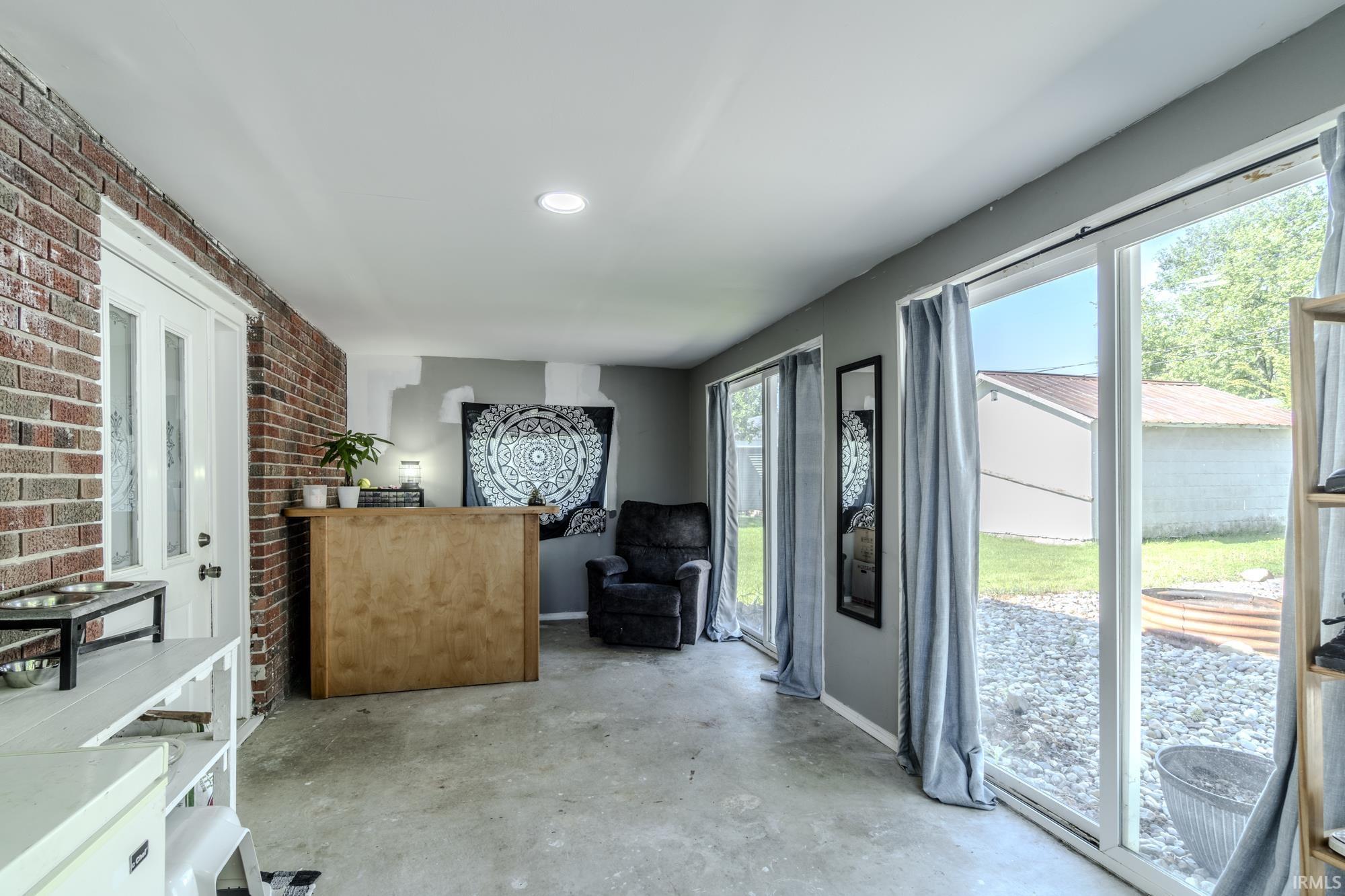 429 N Walnut Street