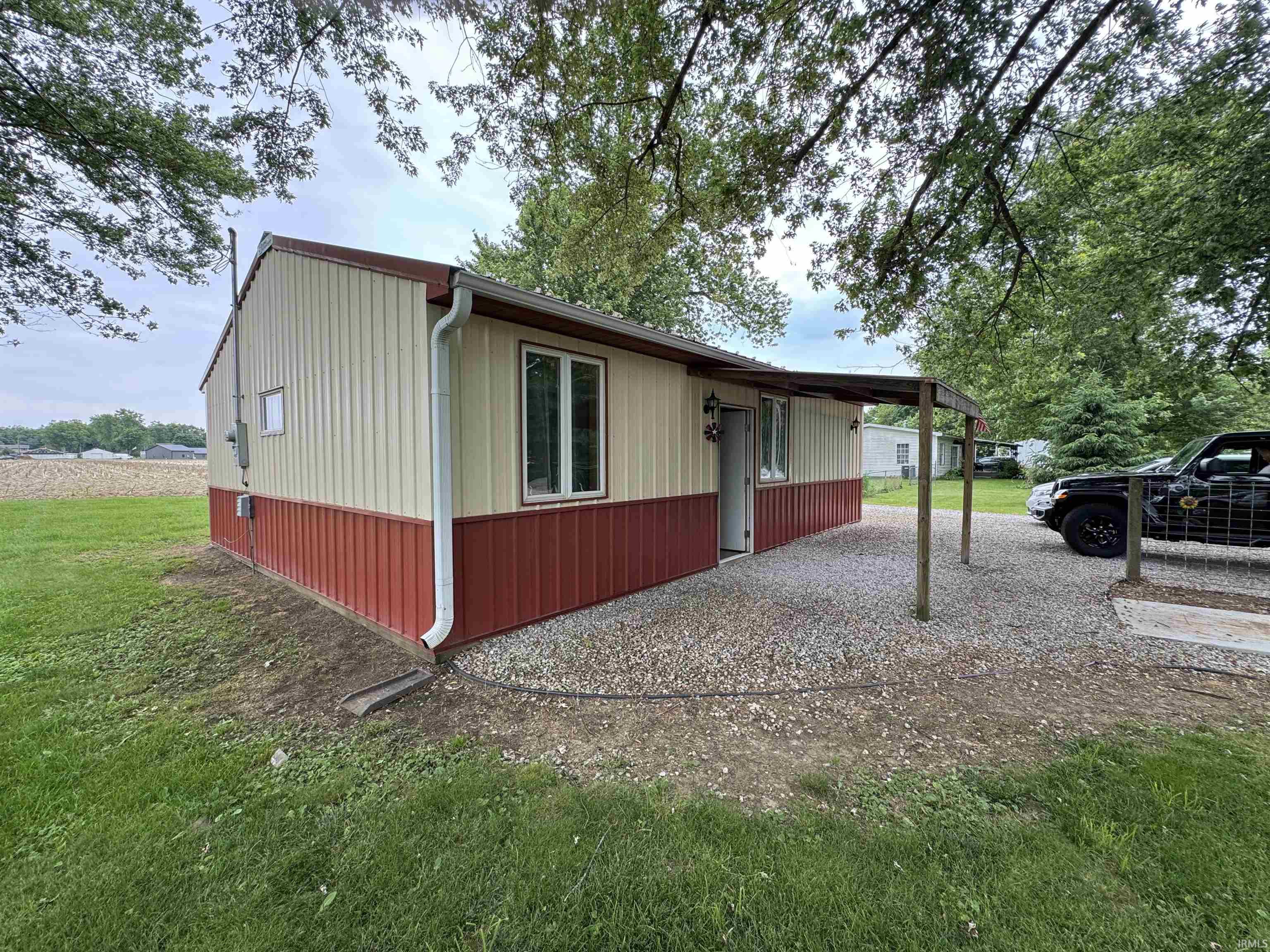 33 N Surf Drive