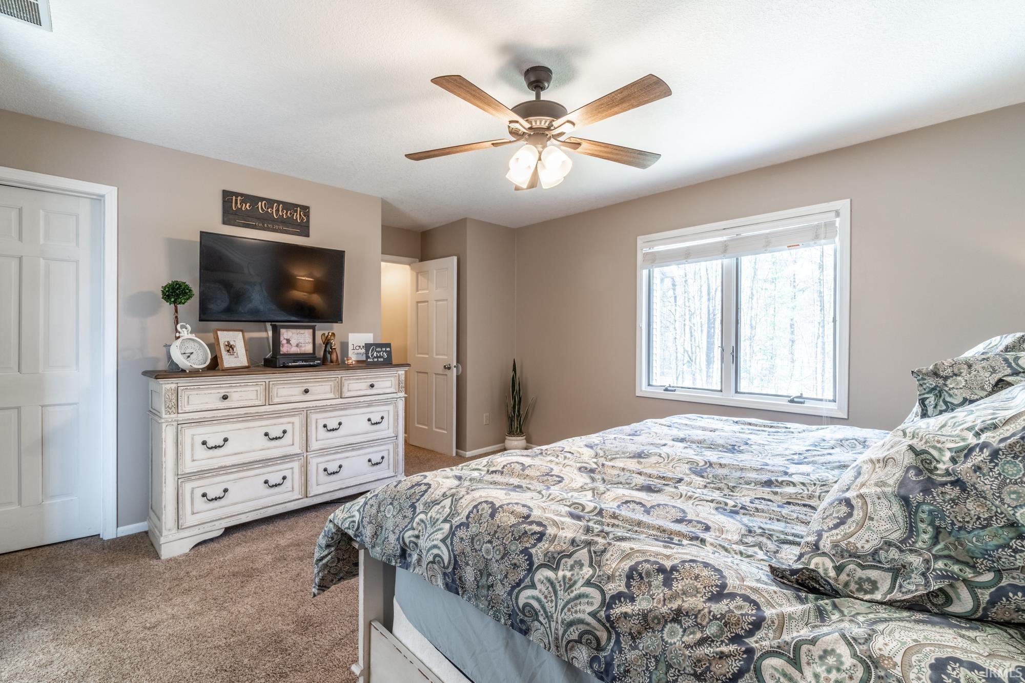 902 Hemingford Court