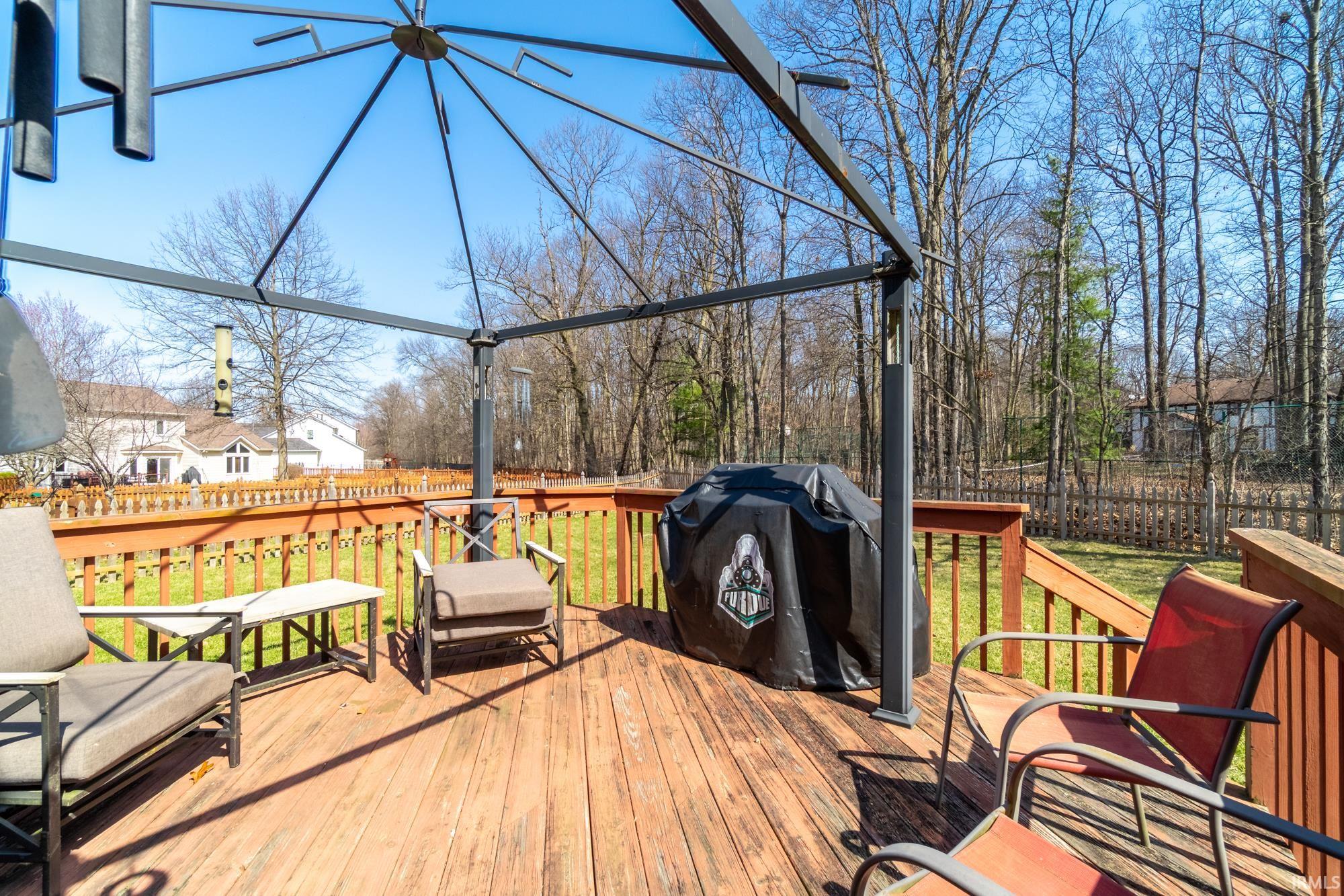 902 Hemingford Court