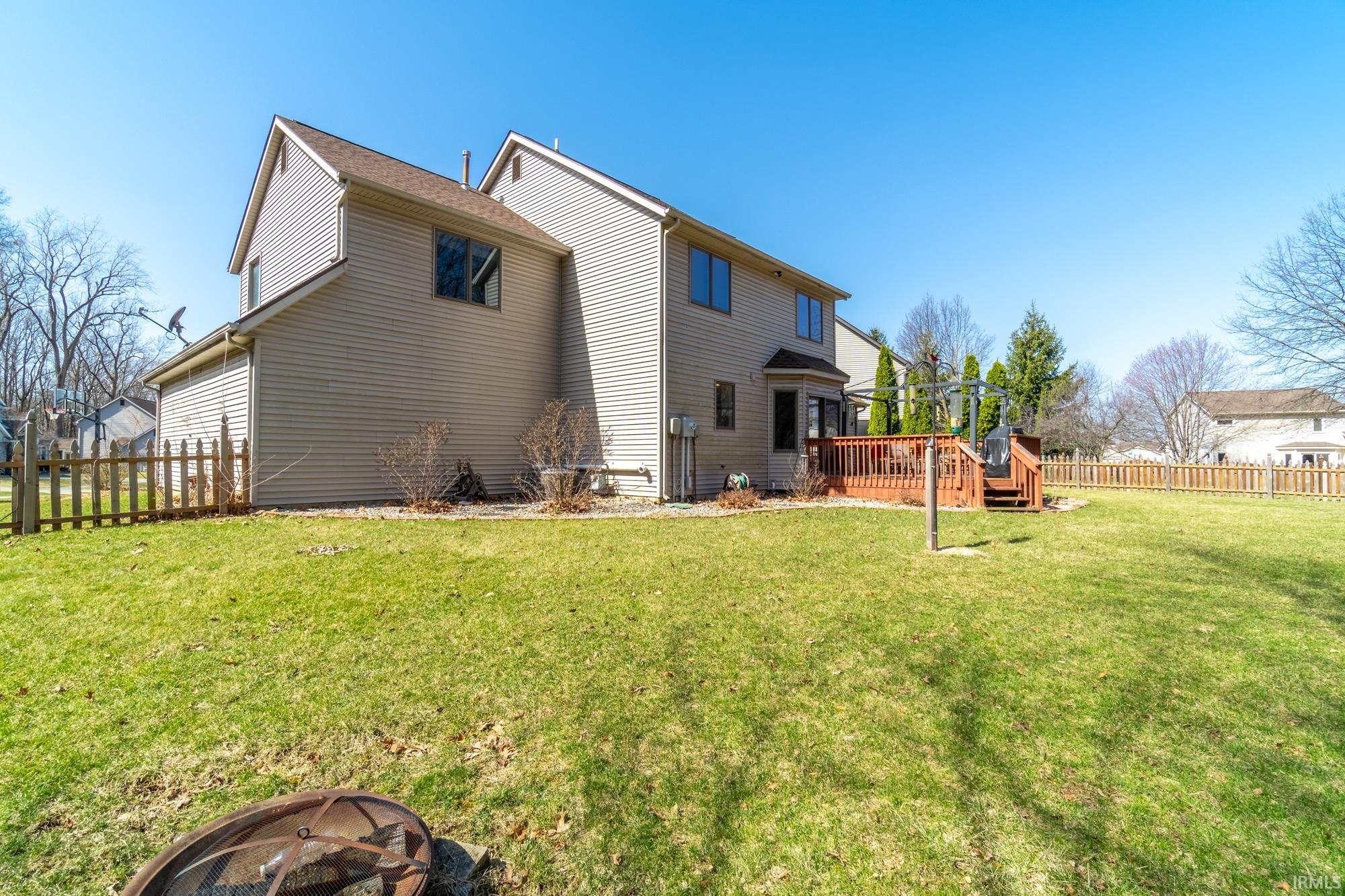 902 Hemingford Court