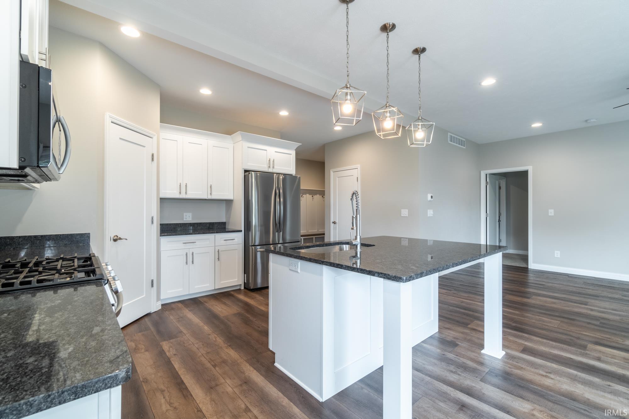 2610 Nature View Drive