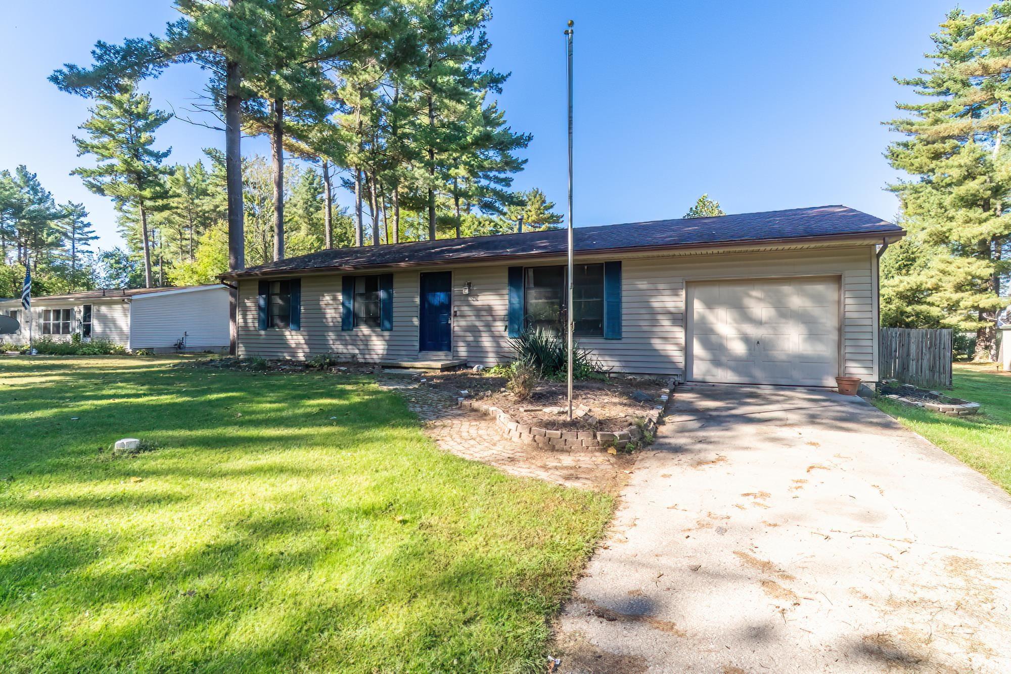 2603 E Pine Drive