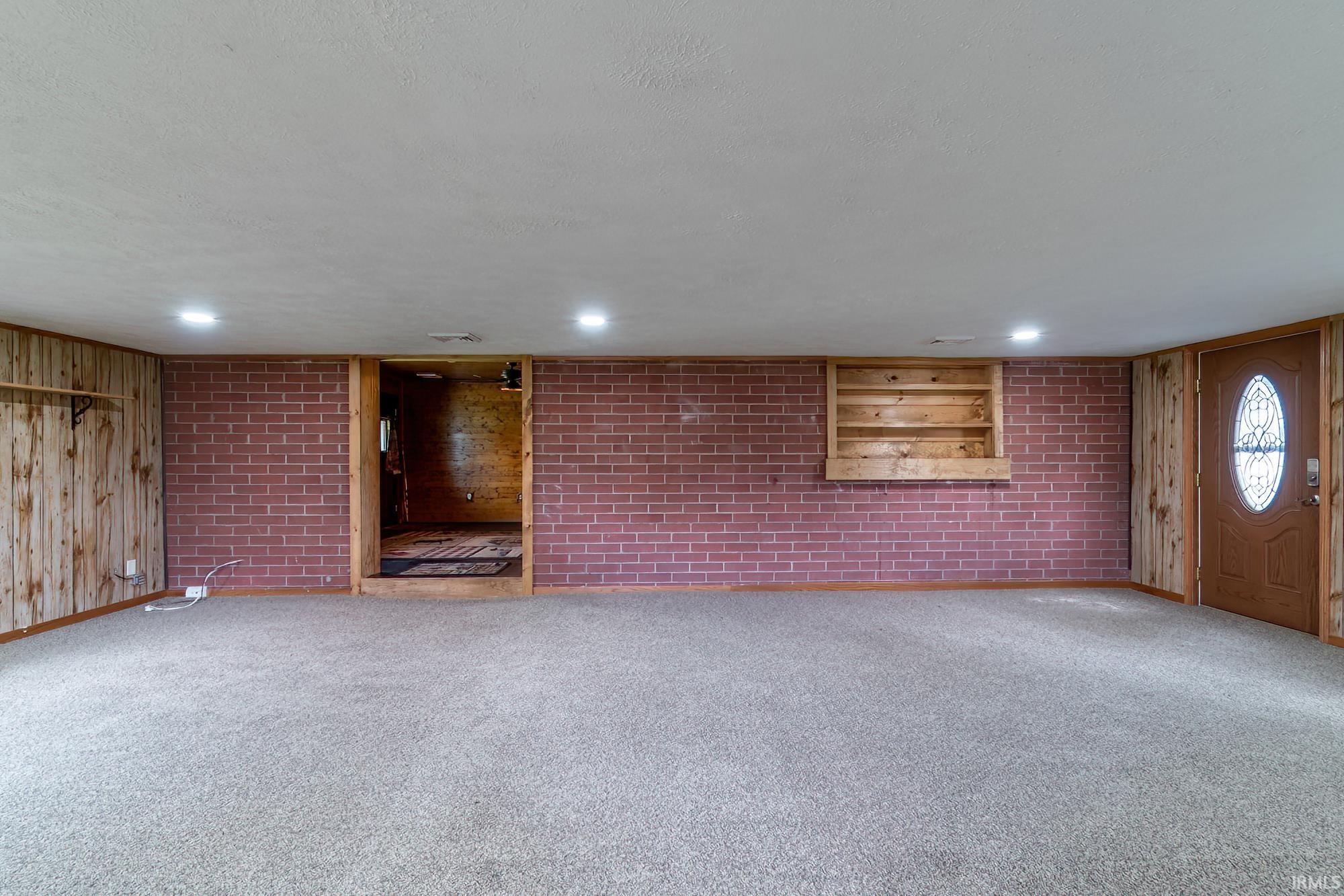 2399 N 700 E Road
