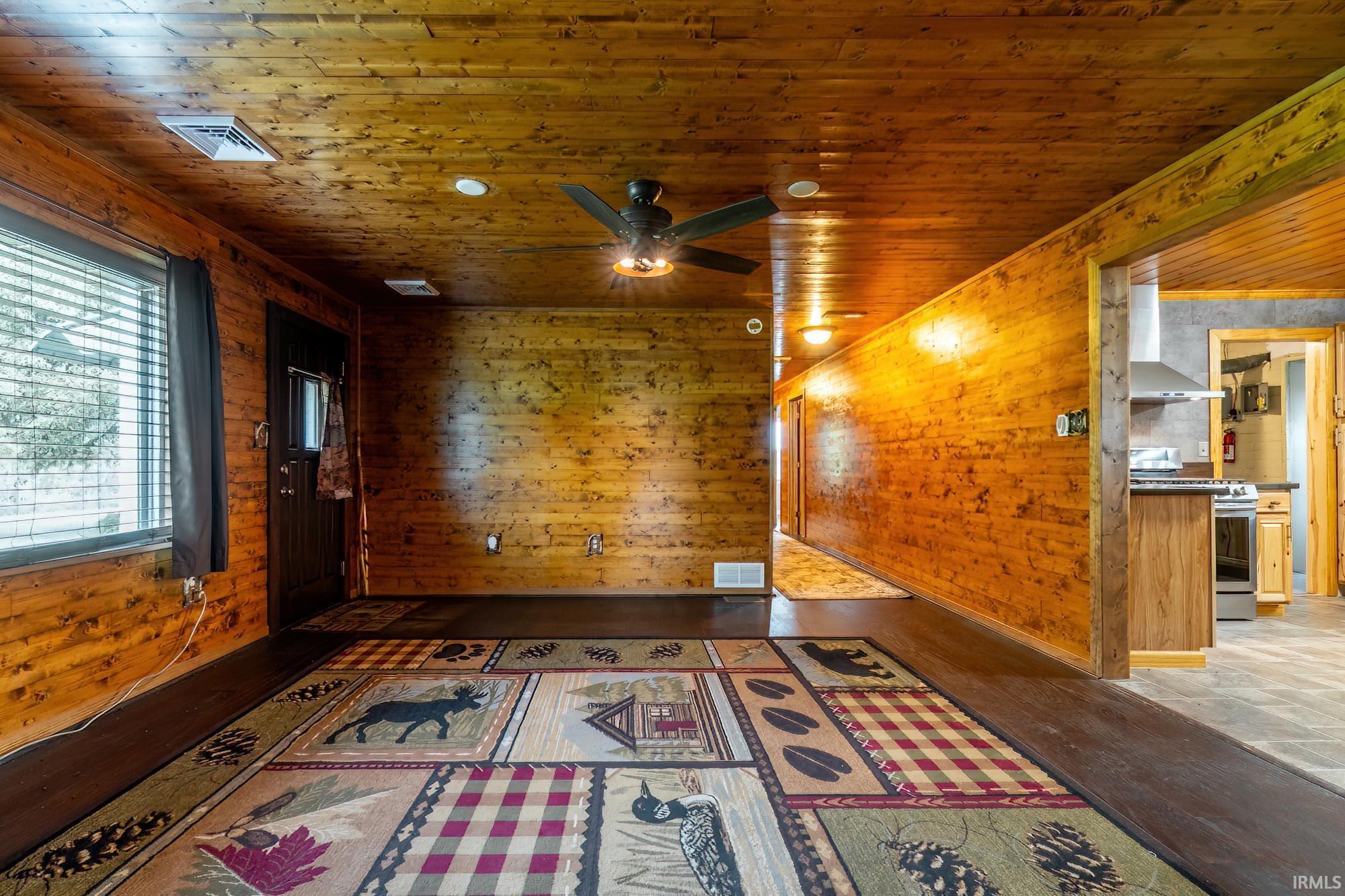 2399 N 700 E Road