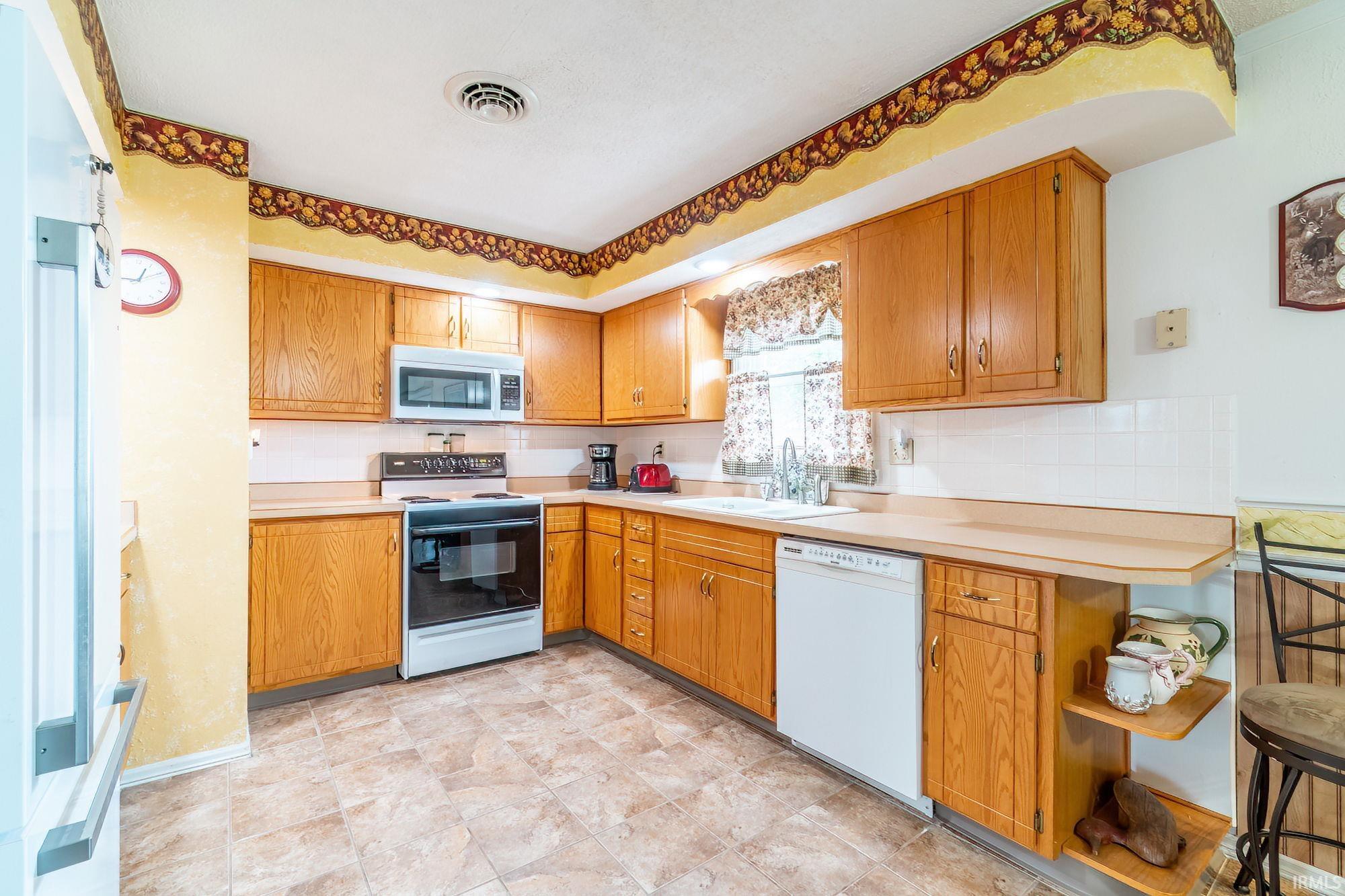 401 Meadow Lane