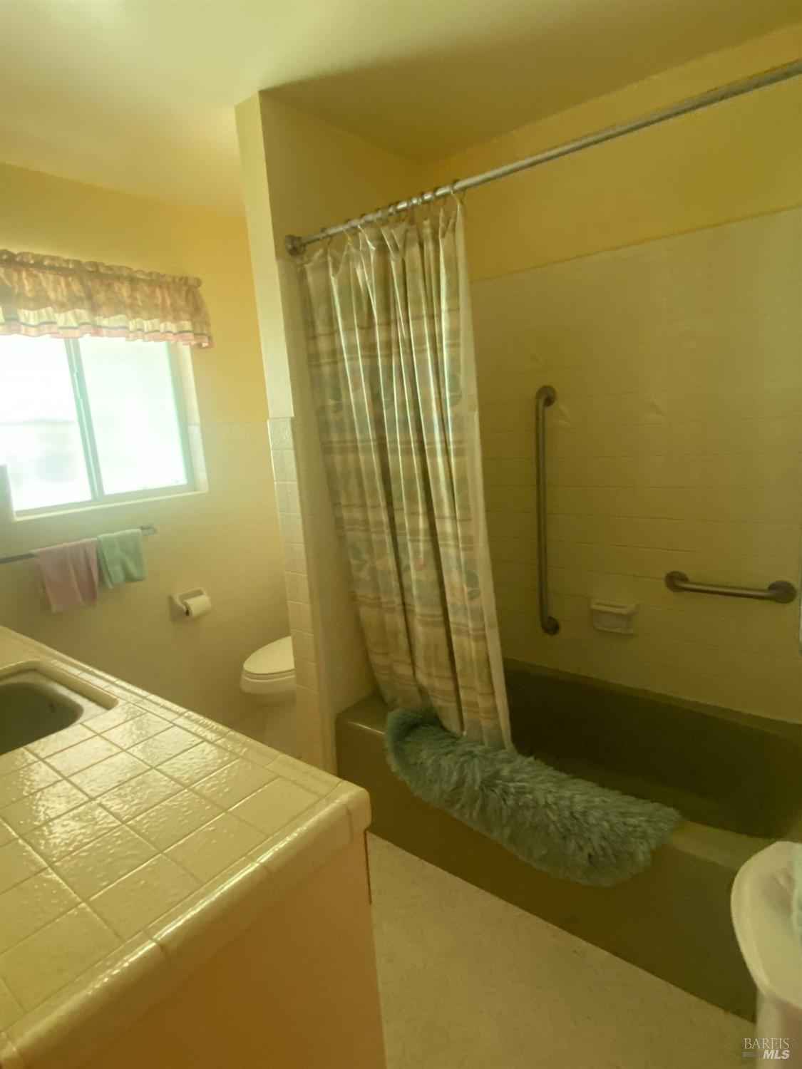 11957 Bodega Highway