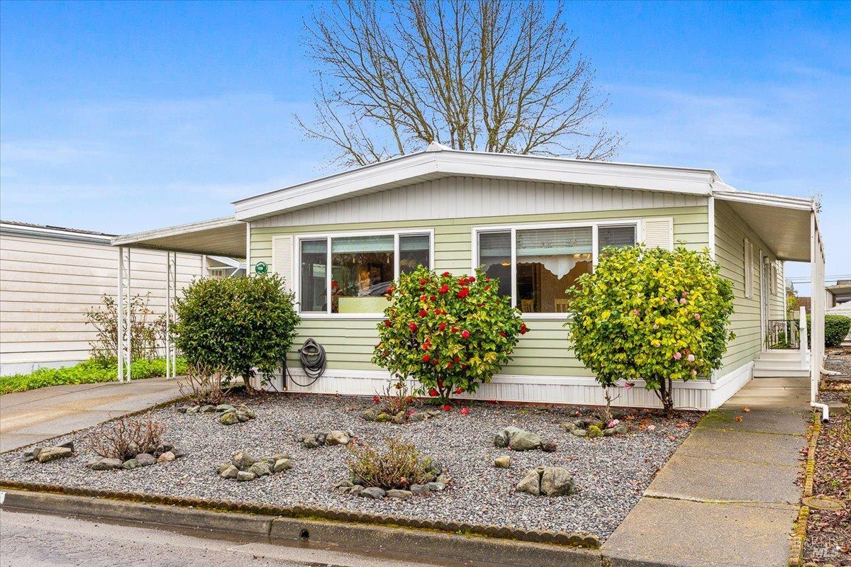 228 Regency Court