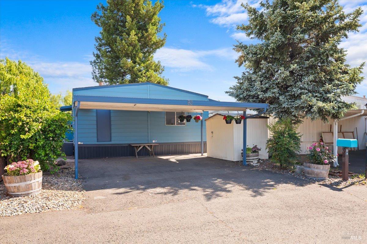 93 Walnut Circle
