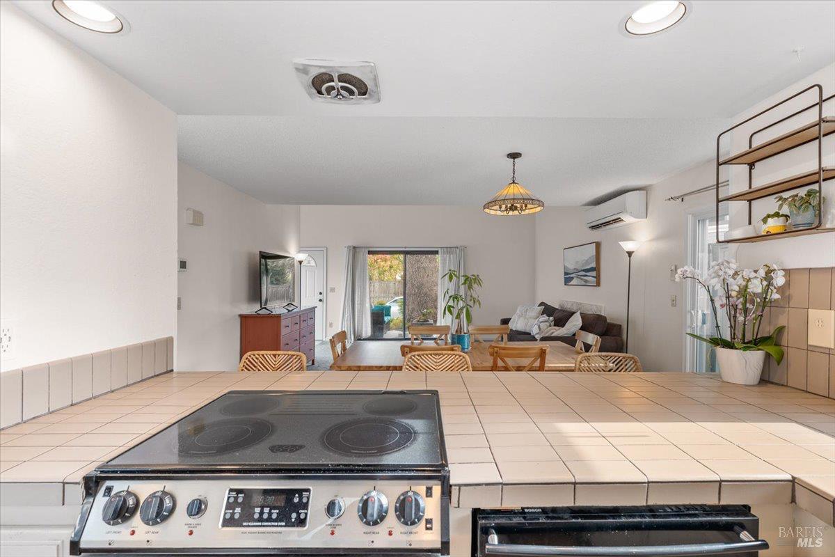 429 Carrillo Street