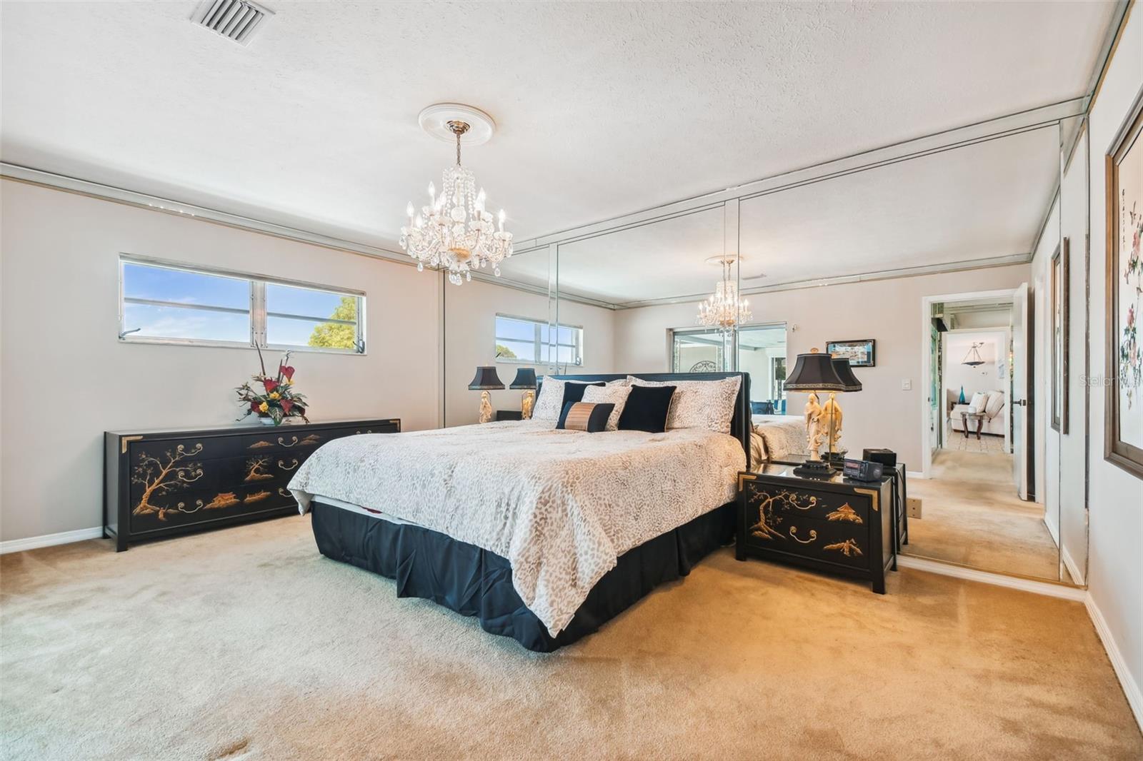 3936 VENETIAN WAY