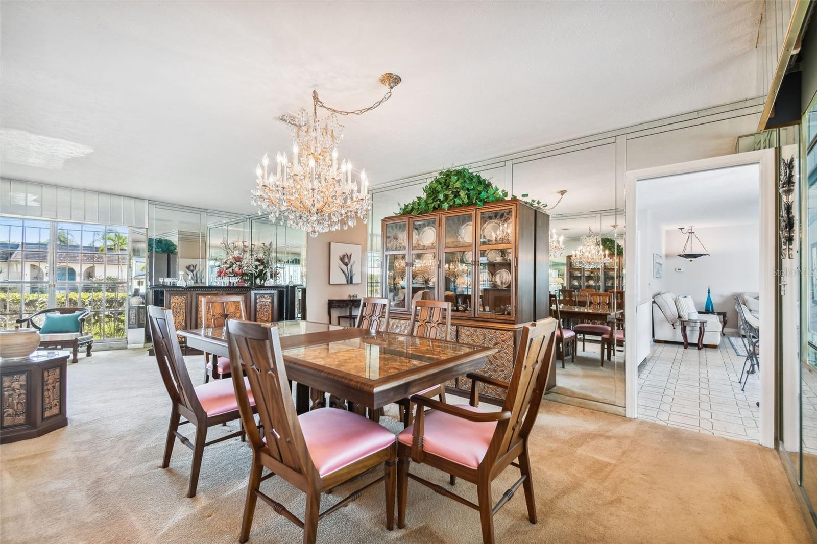 3936 VENETIAN WAY
