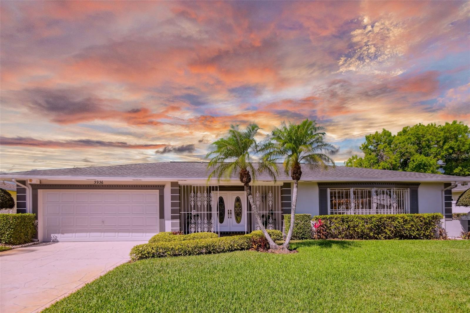 3936 VENETIAN WAY