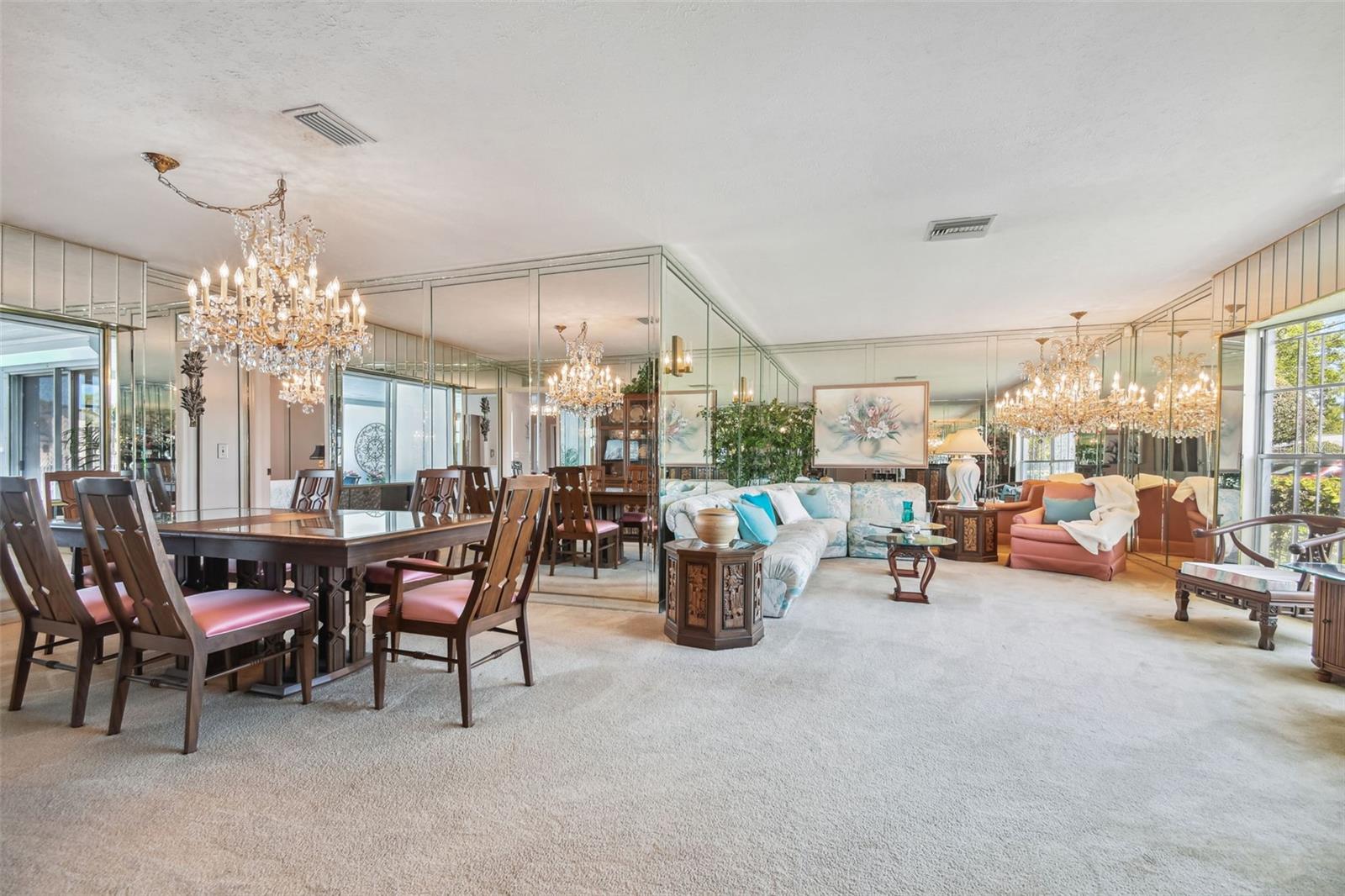 3936 VENETIAN WAY