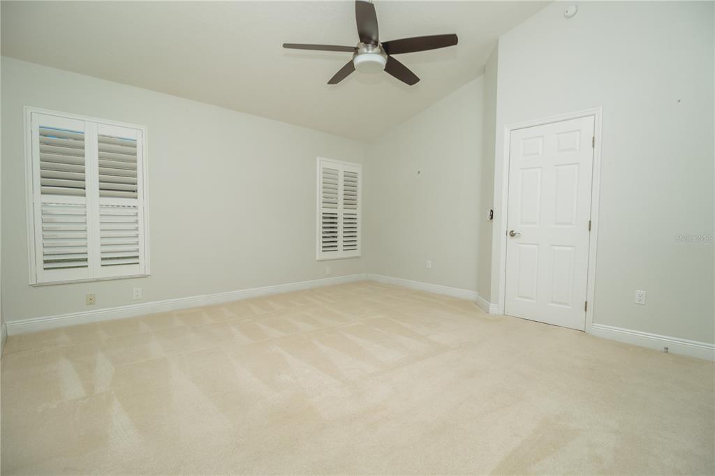 17617 NATHANS DR