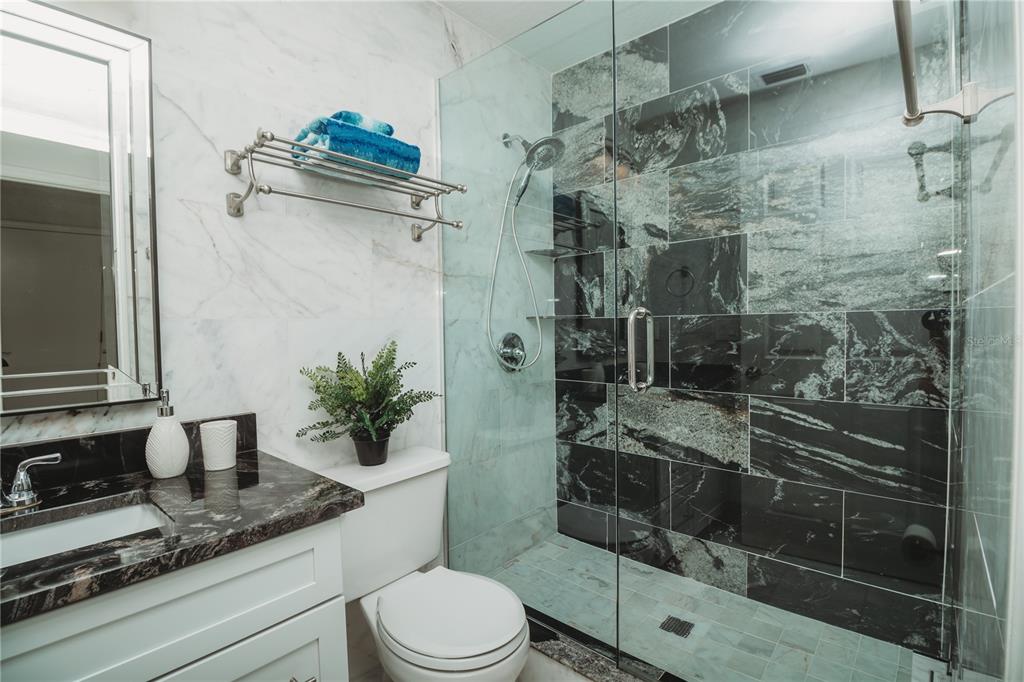 17617 NATHANS DR