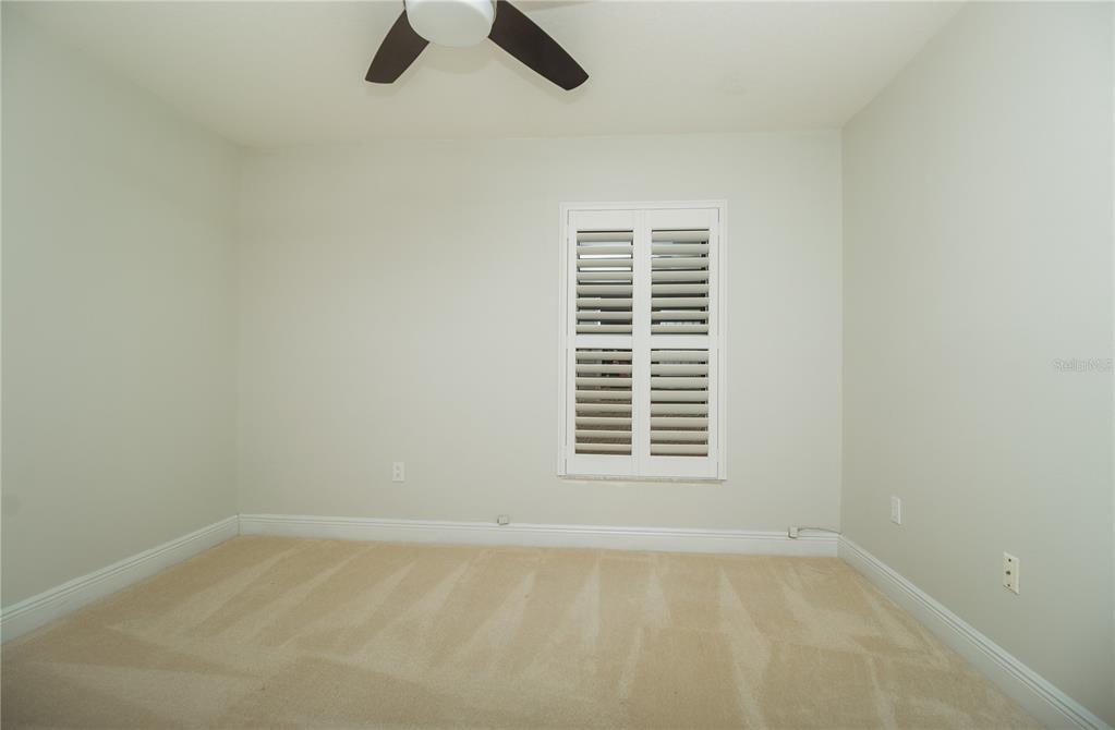 17617 NATHANS DR