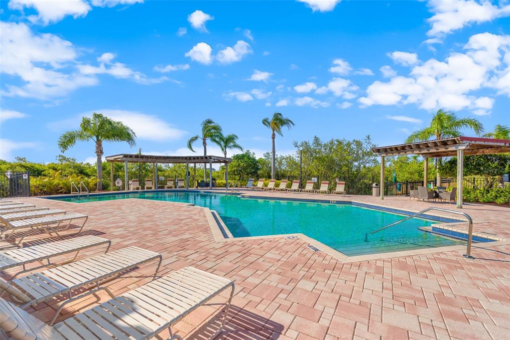 4323 BAYSIDE VILLAGE DR #312