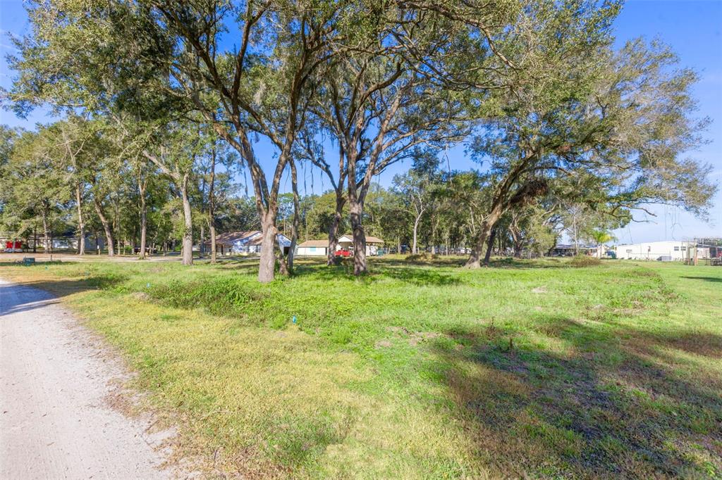 37409 NEIGHBORS PATH