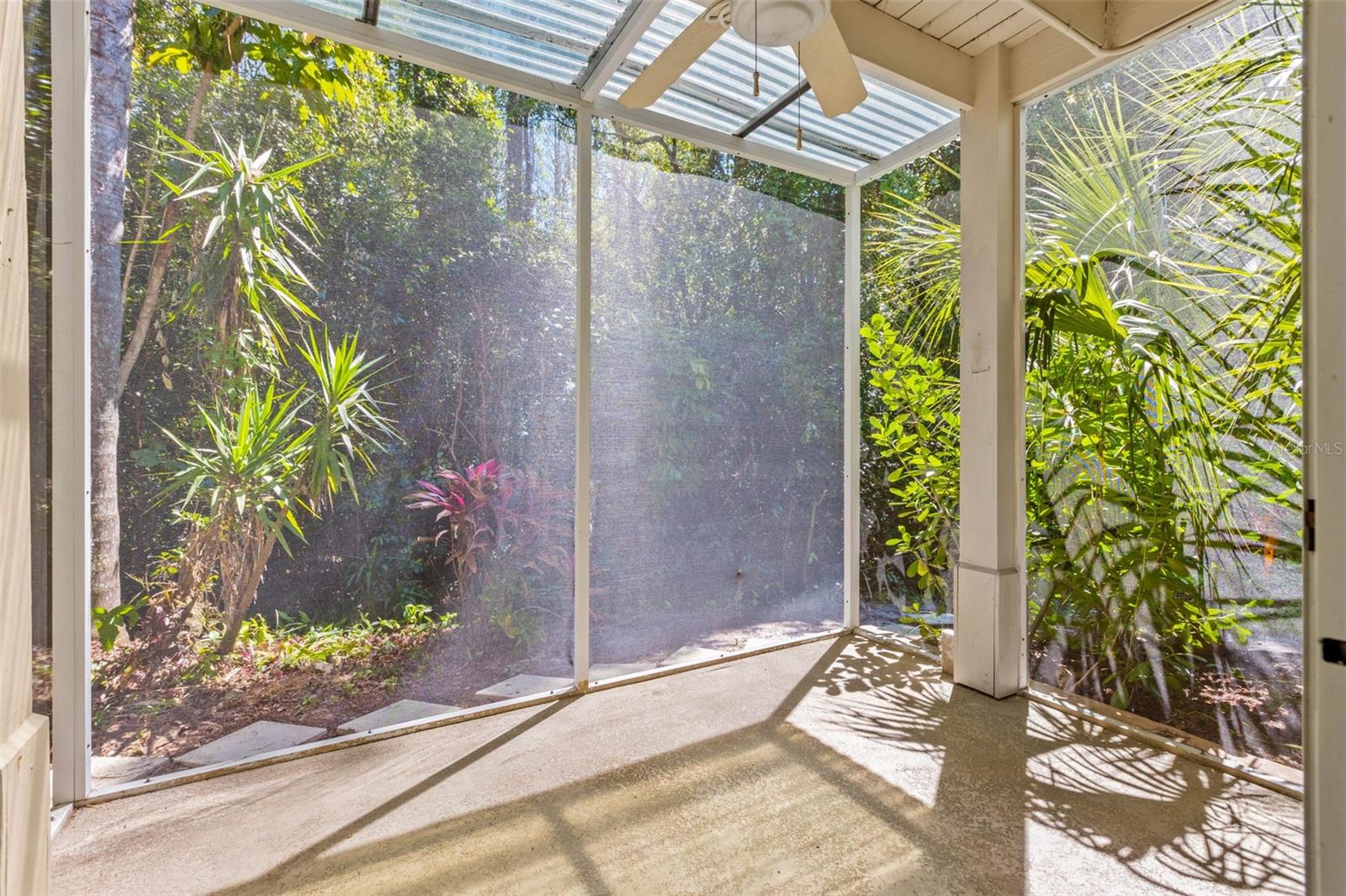 3402 CYPRESS HEAD CT