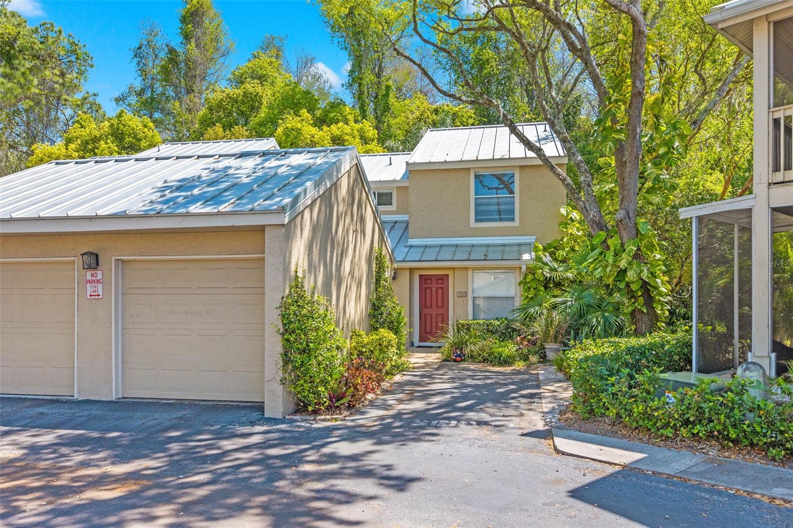 3402 CYPRESS HEAD CT