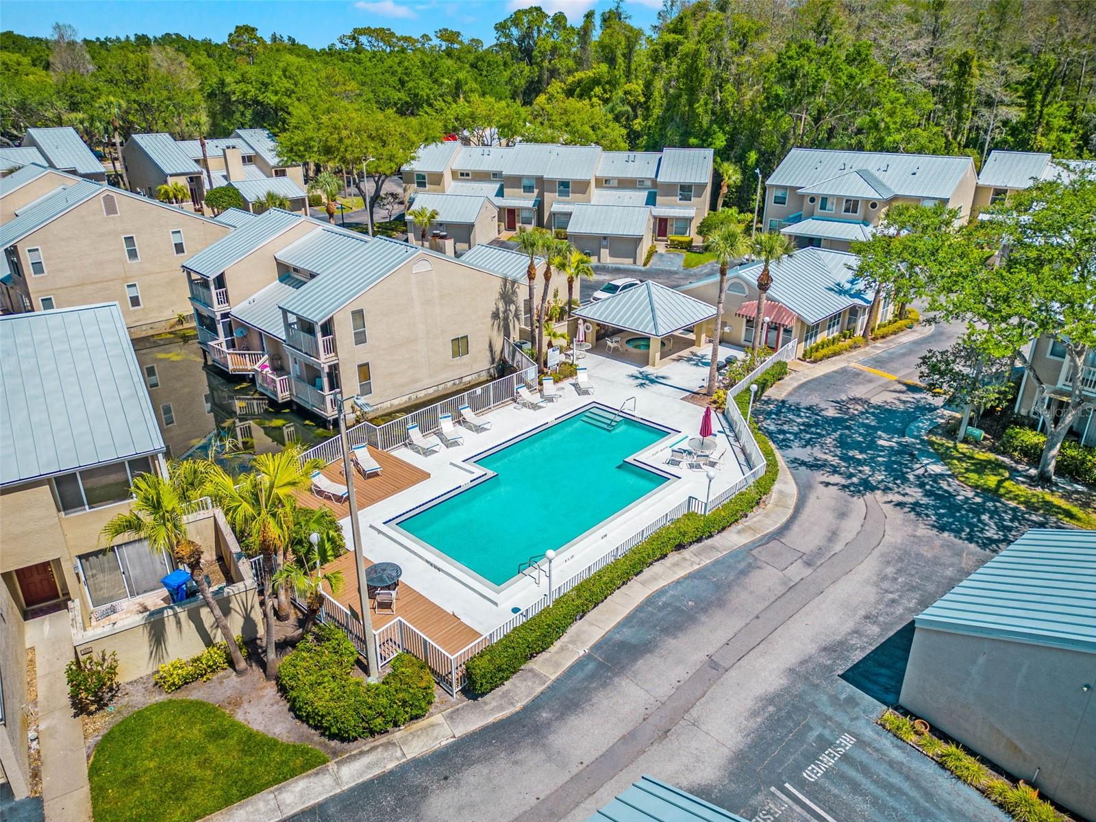 3402 CYPRESS HEAD CT