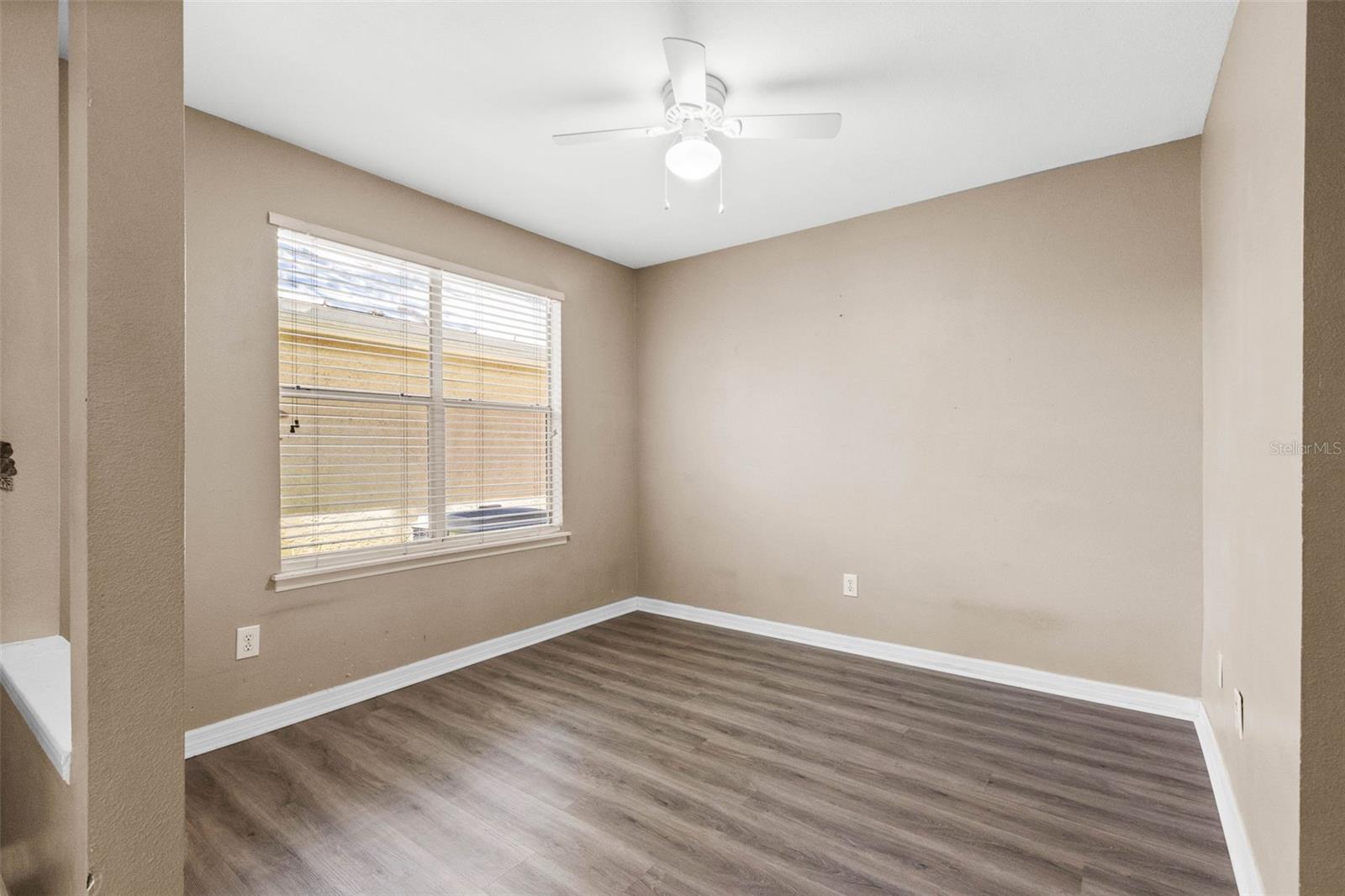 3402 CYPRESS HEAD CT