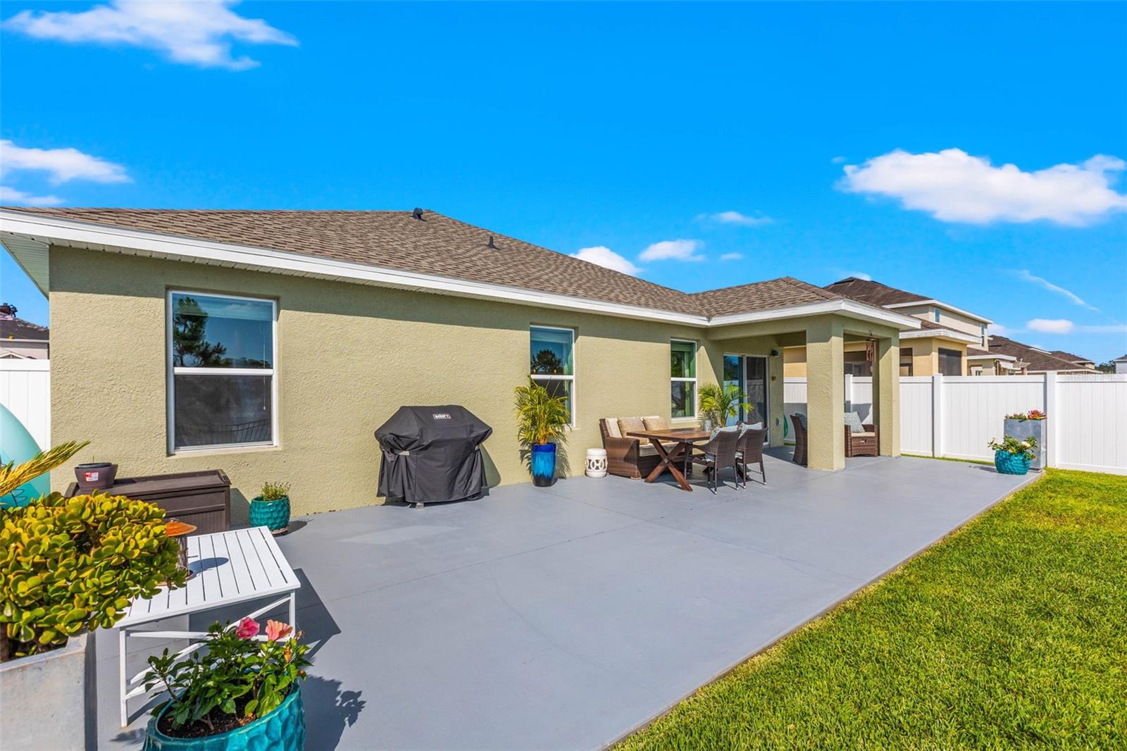 224 LONE DOVE LN
