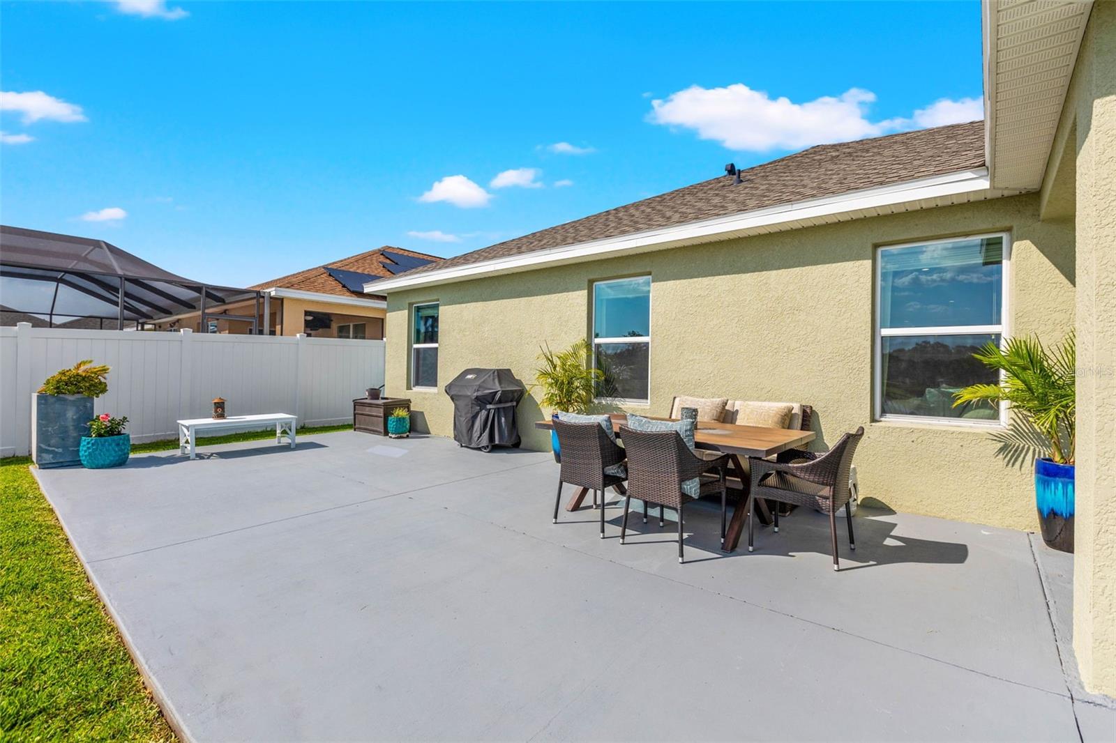 224 LONE DOVE LN
