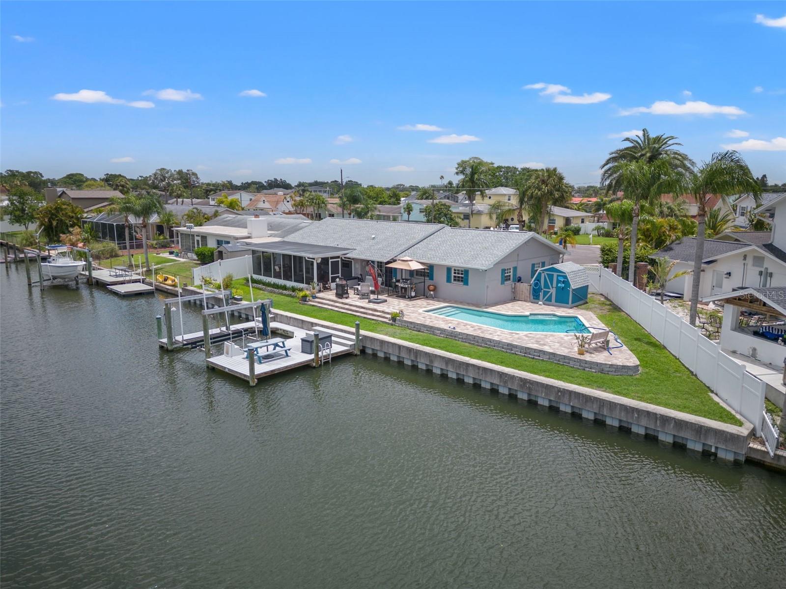 8725 HICKORYWOOD LN