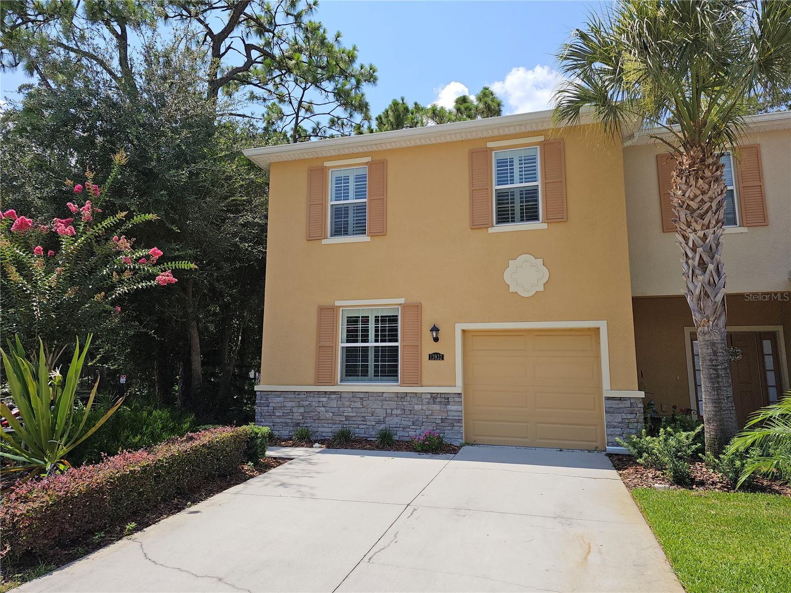 13932 SNAPPER FIN LN