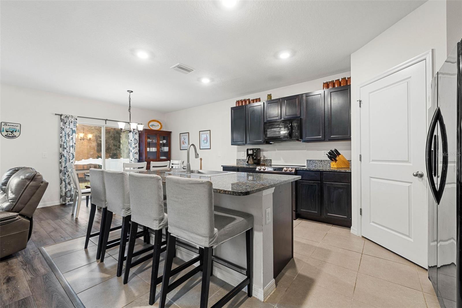 6964 SILVERADO RANCH BLVD