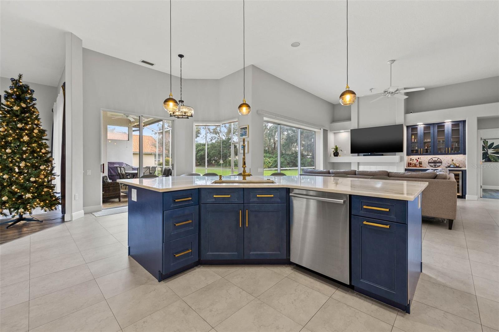 30302 FAIRWAY DR