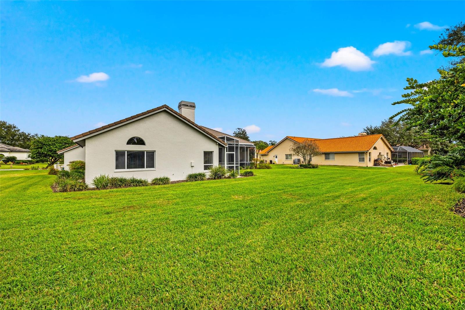 30302 FAIRWAY DR
