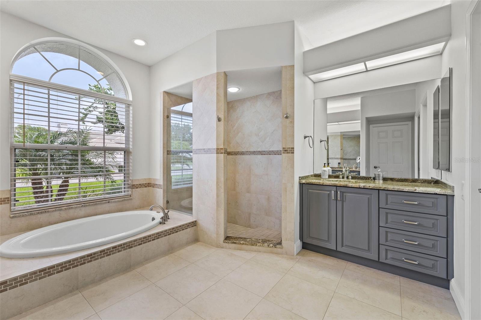 30302 FAIRWAY DR