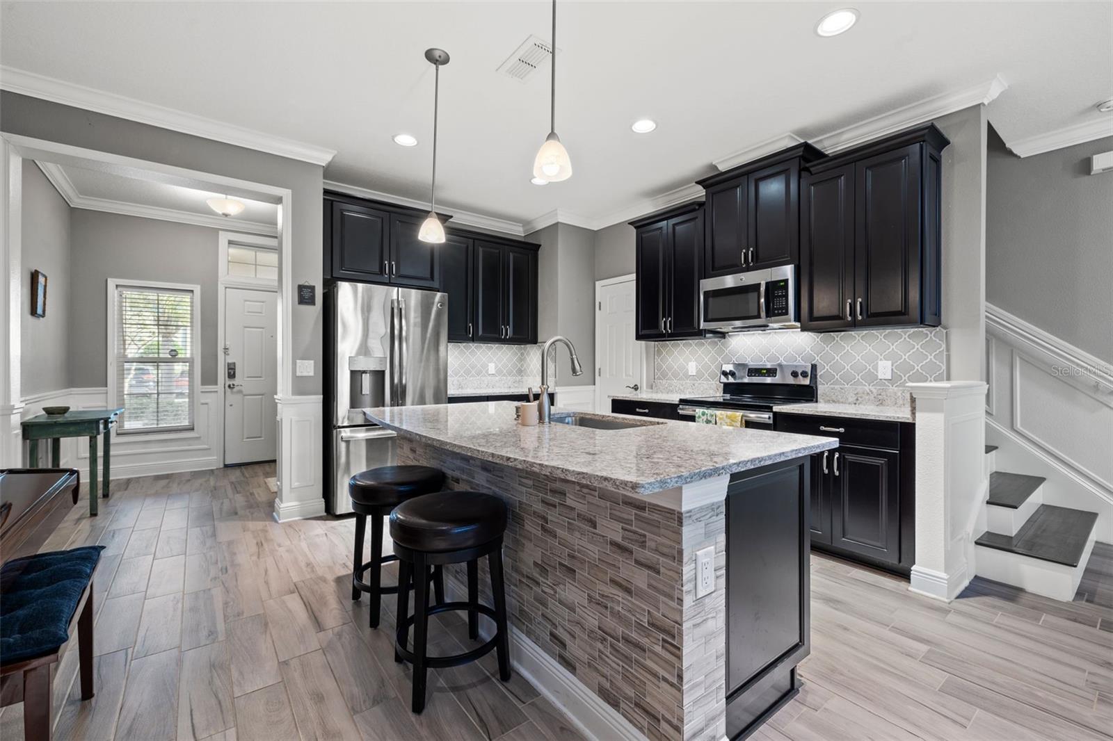 11508 CROWNED SPARROW LN