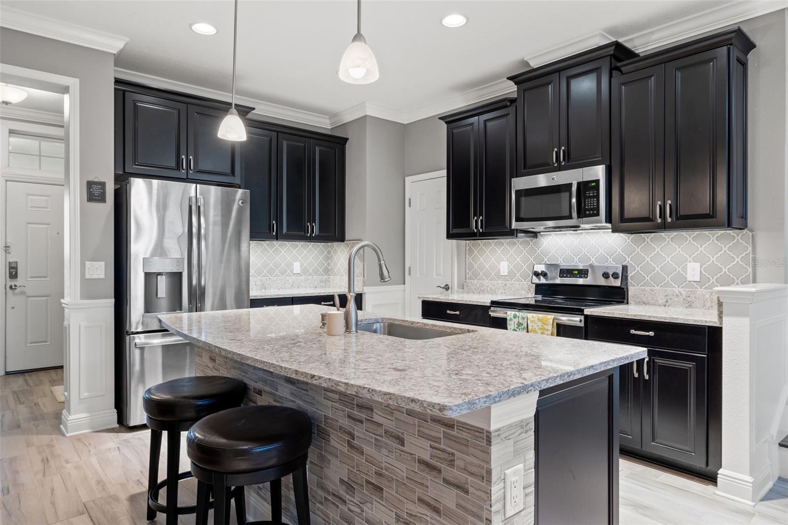 11508 CROWNED SPARROW LN