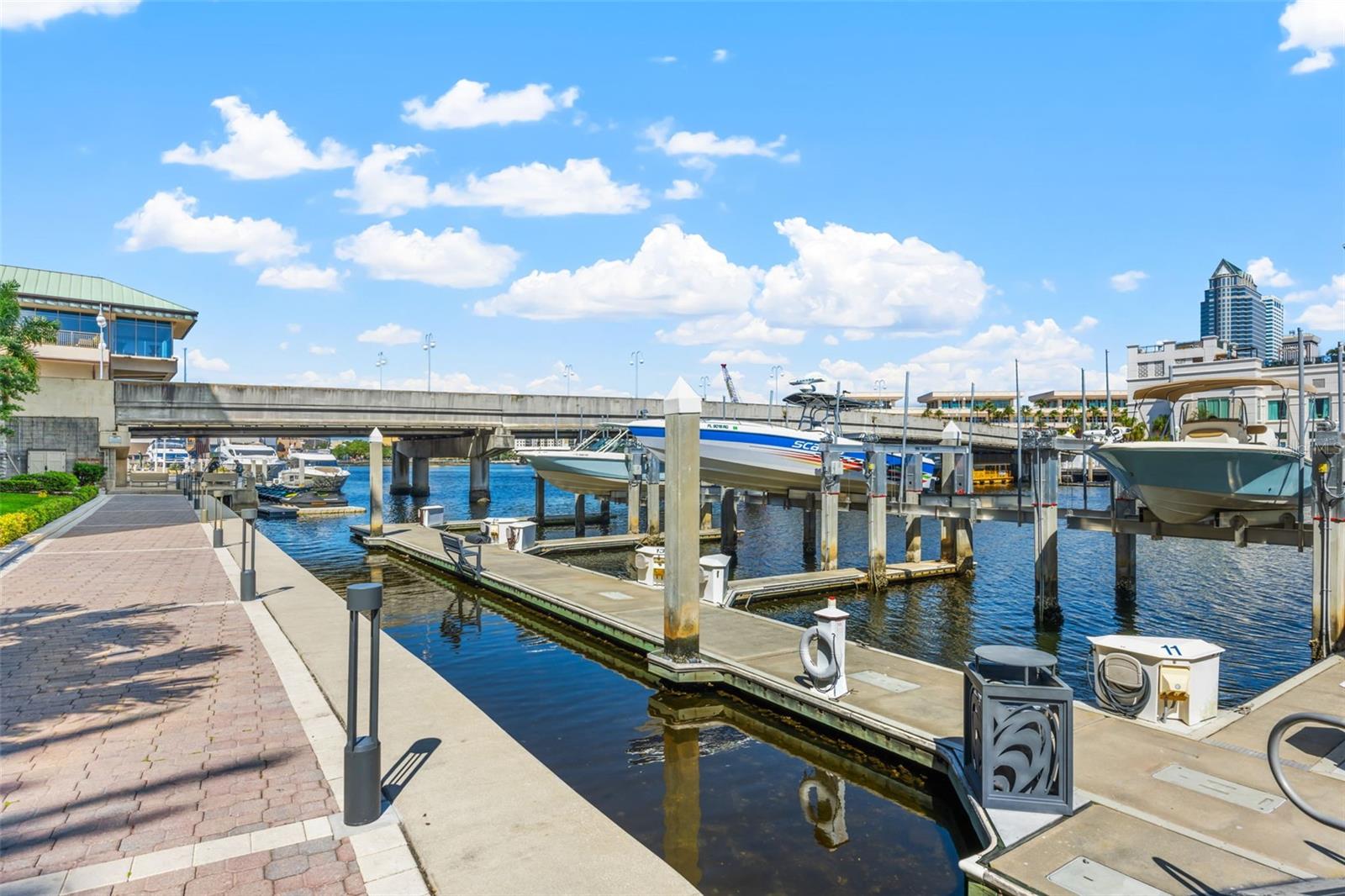 700 S HARBOUR ISLAND BLVD #142