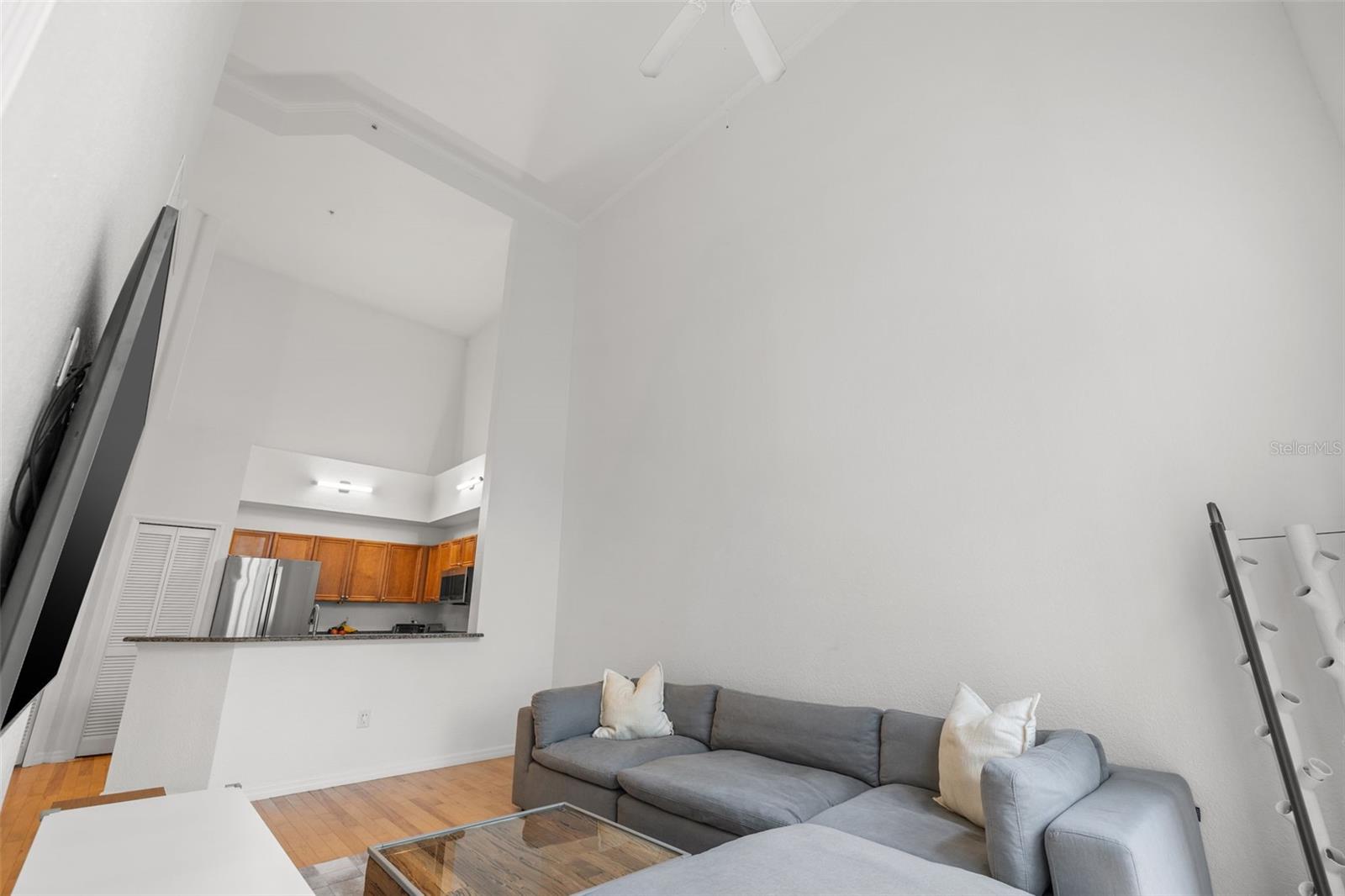 700 S HARBOUR ISLAND BLVD #142