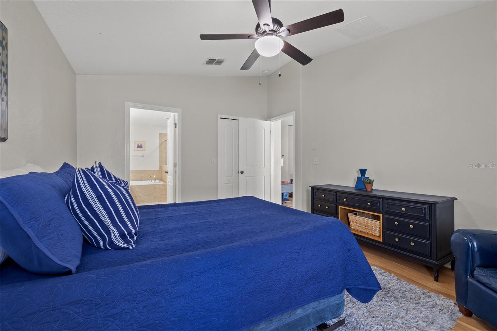 3726 MORGONS CASTLE CT
