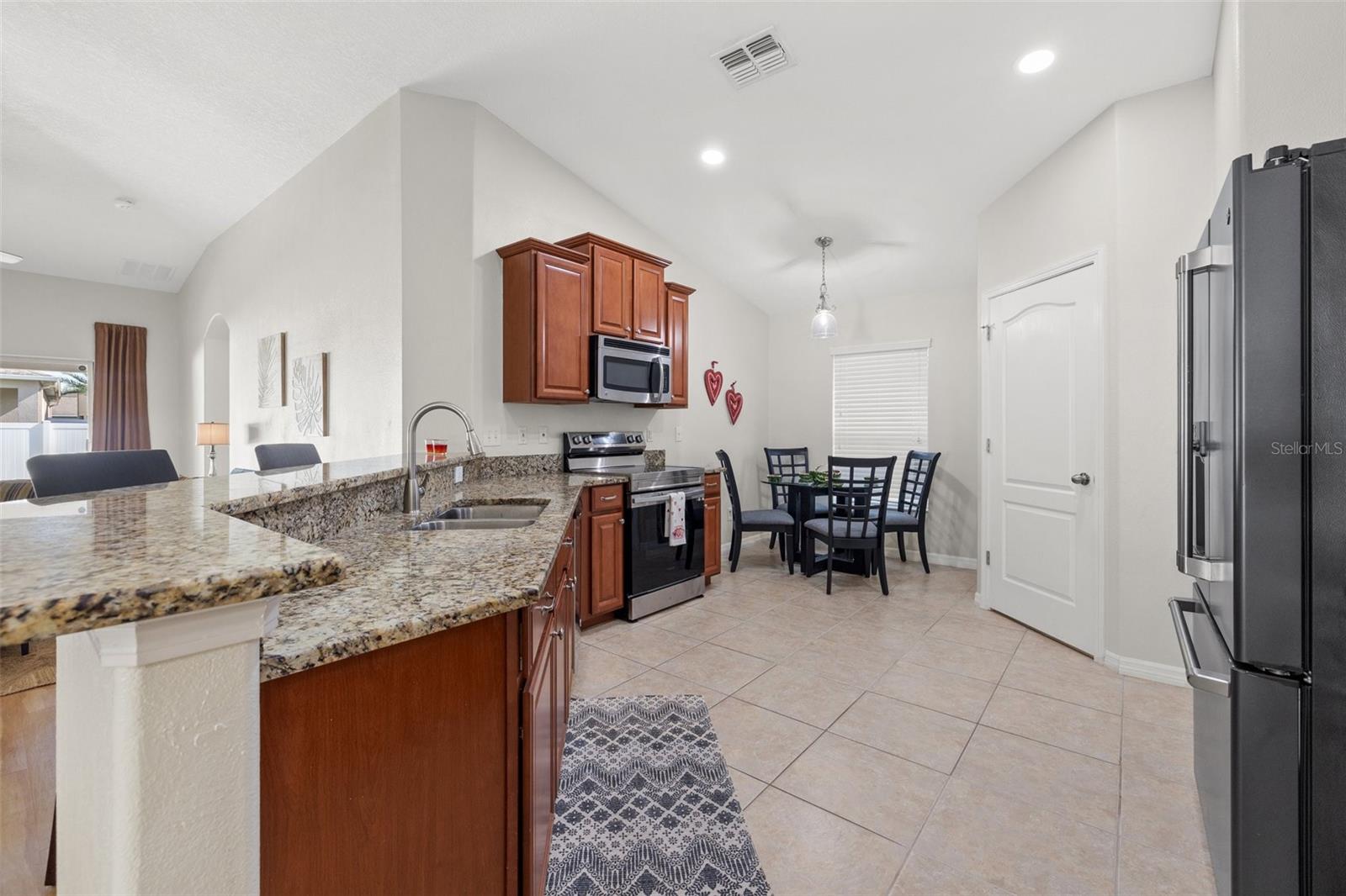 3726 MORGONS CASTLE CT