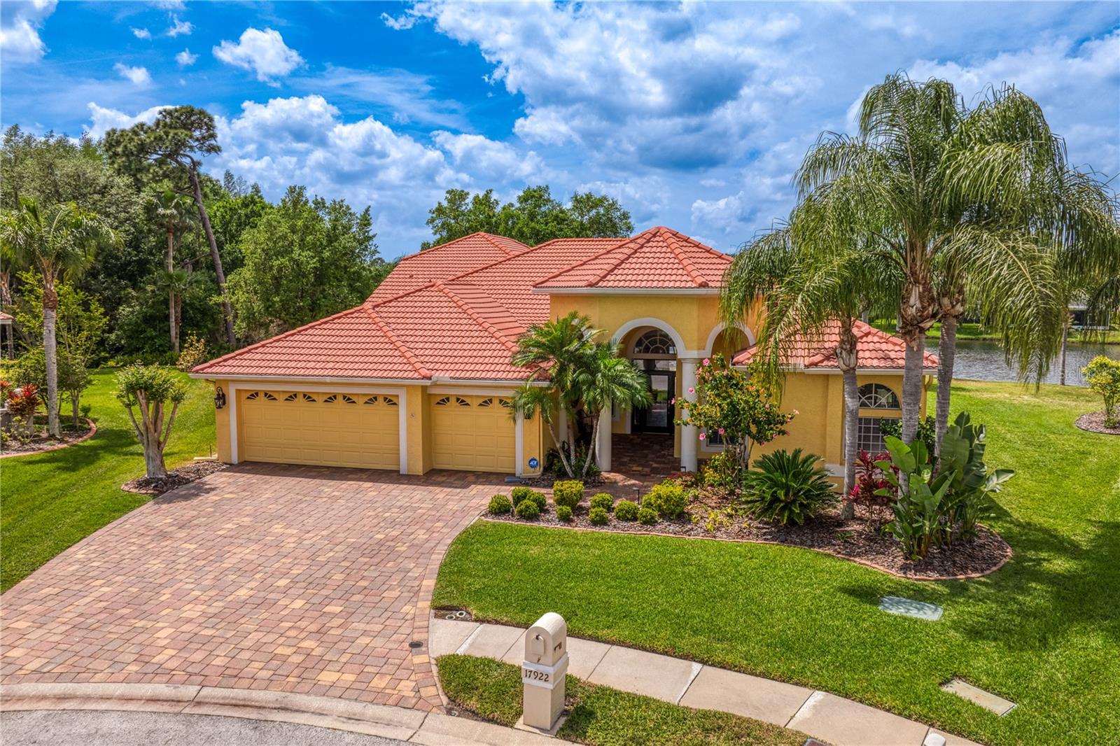 17922 ARBOR HAVEN DR