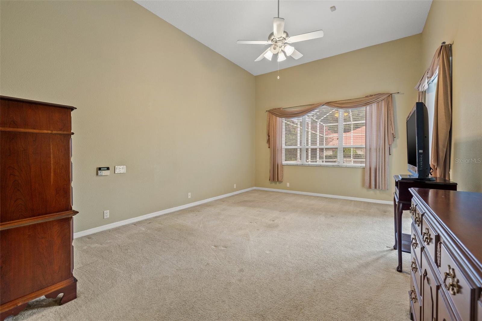 9215 HIGHLAND RIDGE WAY