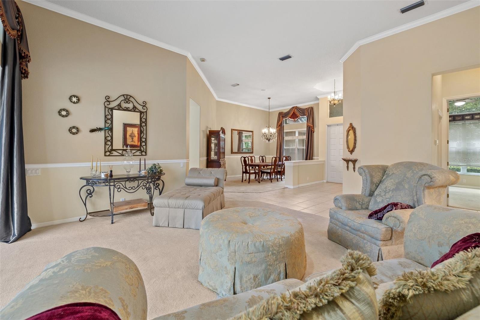 9215 HIGHLAND RIDGE WAY