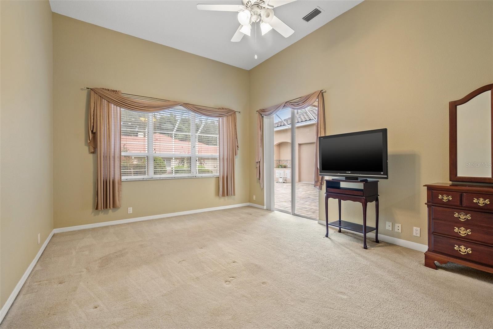 9215 HIGHLAND RIDGE WAY