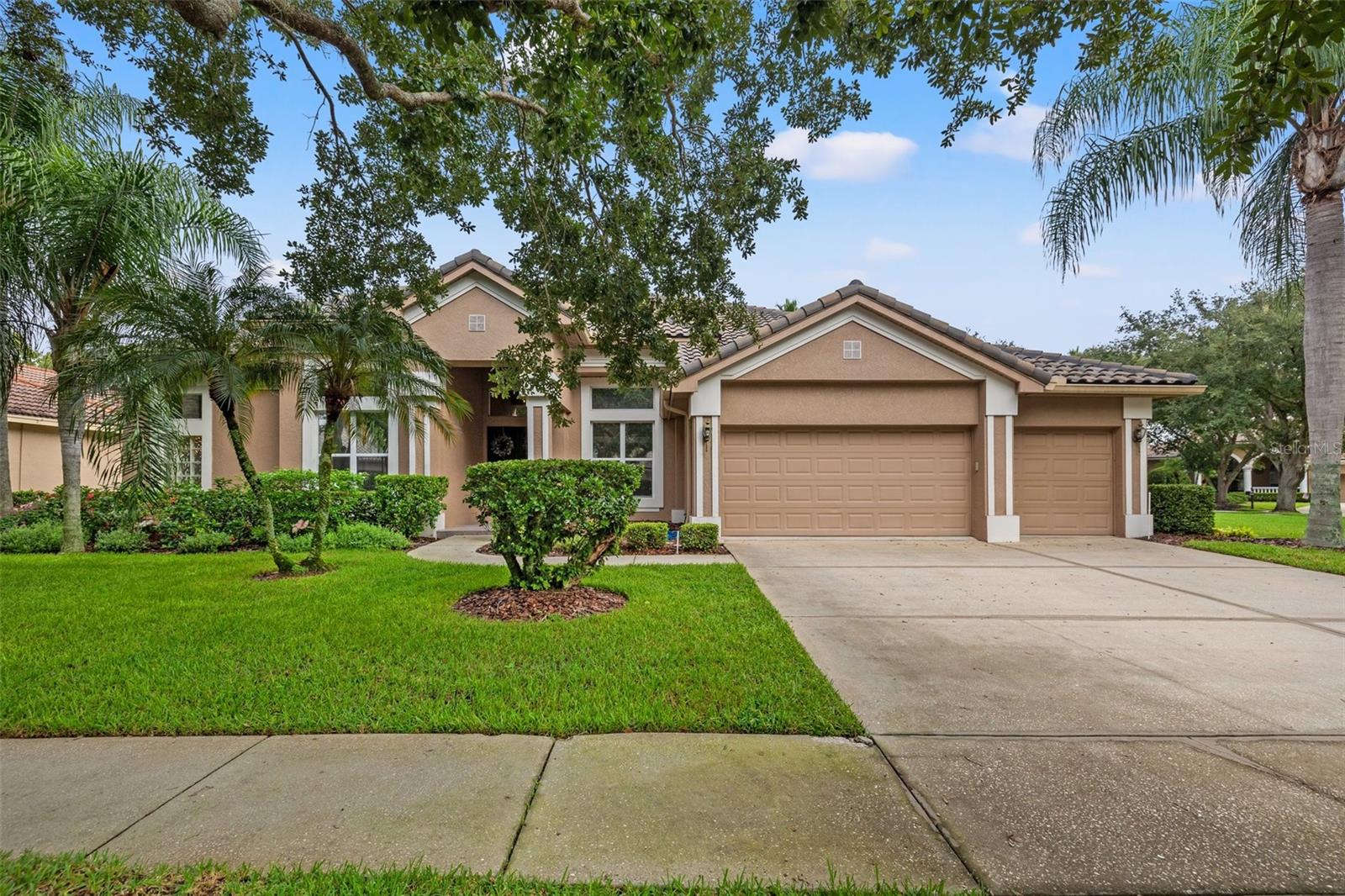 9215 HIGHLAND RIDGE WAY
