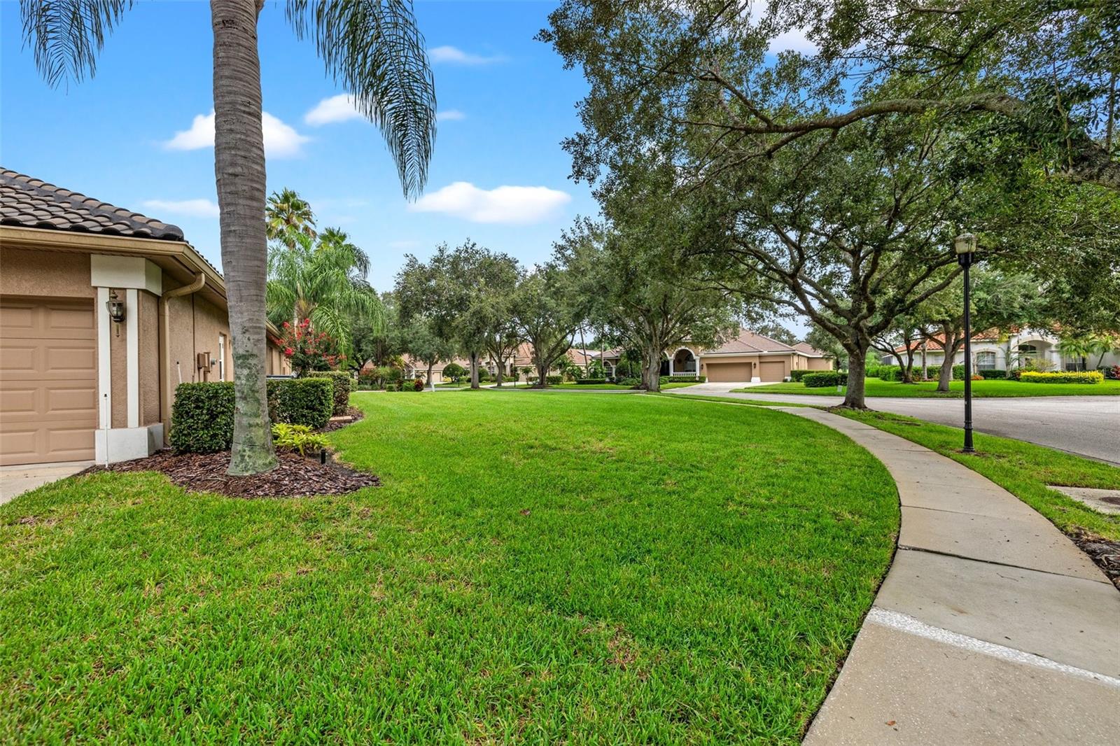 9215 HIGHLAND RIDGE WAY
