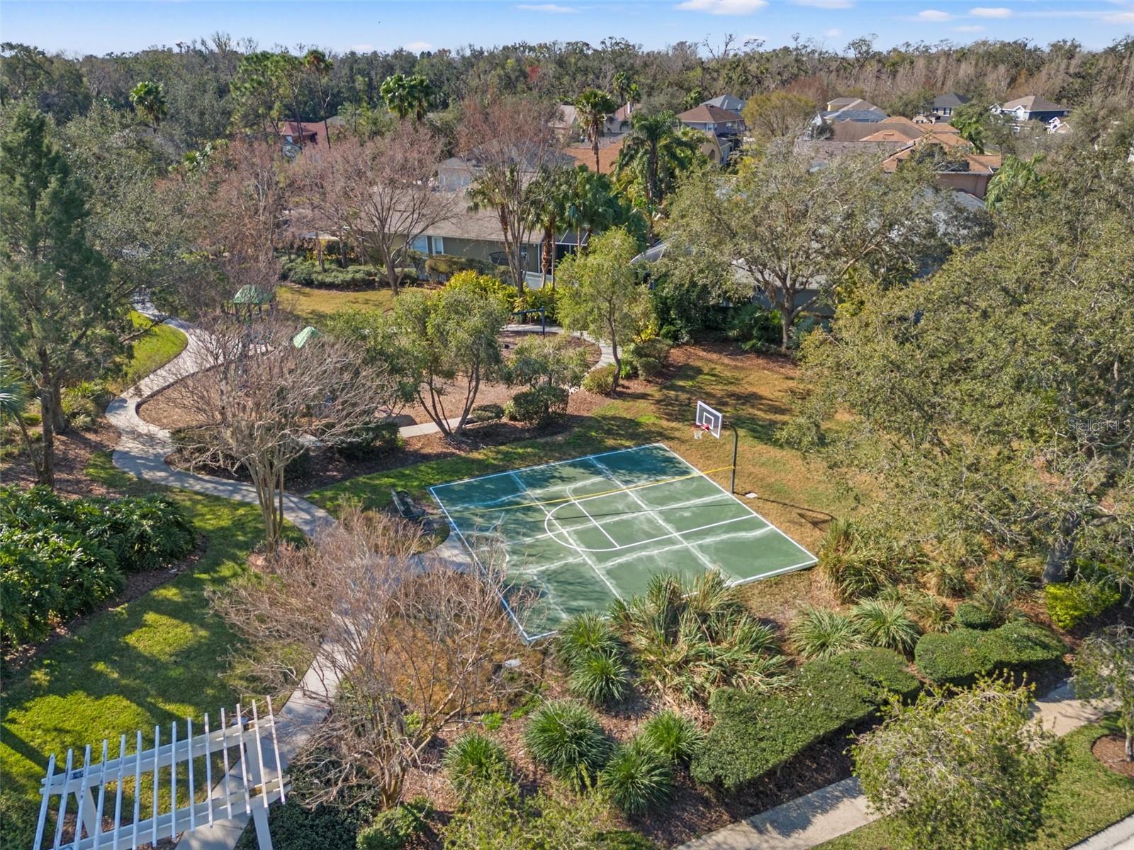 27717 KIRKWOOD CIR
